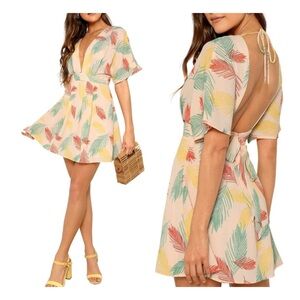 NWOT Tropical Leaf Print Plunging V-Neck Tie Open Back Summer Mini Dress Size S